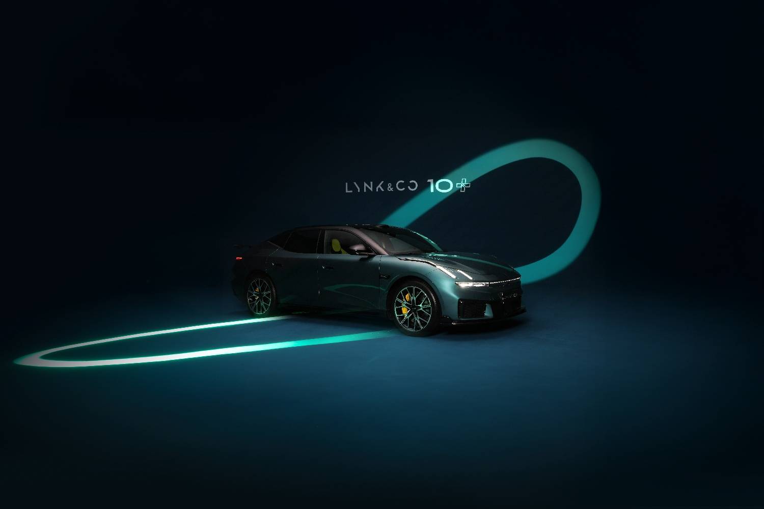 领克 GT 概念跑车全球首秀，领克 10+ 与 10 开启预售，20.99 万起