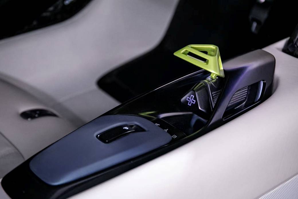 领克 GT 概念跑车全球首秀，领克 10+ 与 10 开启预售，20.99 万起